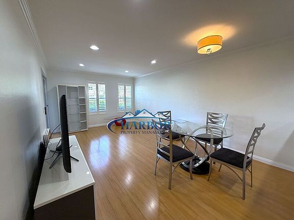 5th image of 3408 Hathaway Ave APT 104