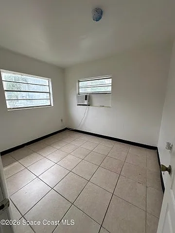 513 Warren Street - 1 — Photo 3