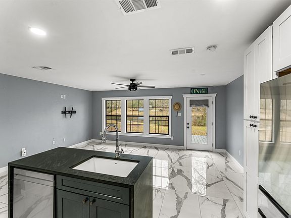 5th image of 7962 Hebert Dr