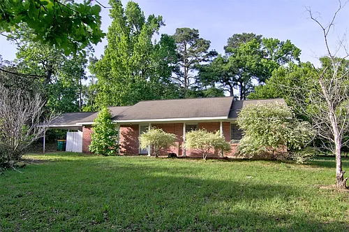 3610 W Davis St Photo 1
