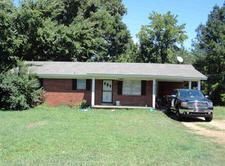 2392 Baskins Rd, Burlison, TN 38015