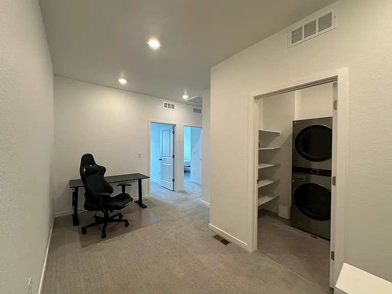 7488 W Asbury Ln — Photo 11