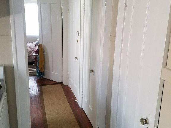5th image of 6224 Kennedy Ave #D