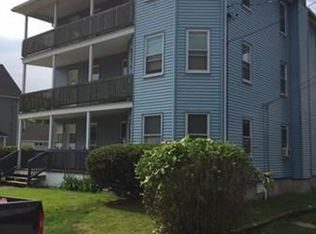 14-18 Smith St, Putnam, CT 06260