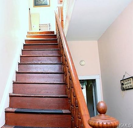 5th image of 1171 Wyatt St