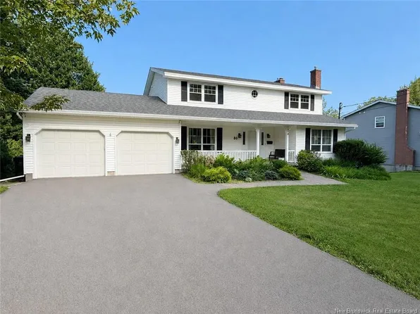 80 Park Dr, Rothesay, NB E2H 2S4