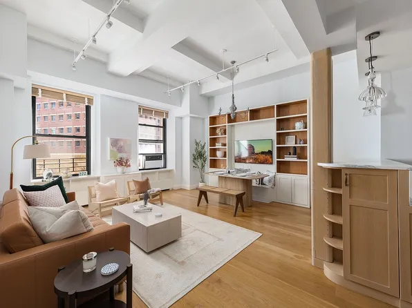 3 Hanover Sq #18HJ, New York, NY 10004
