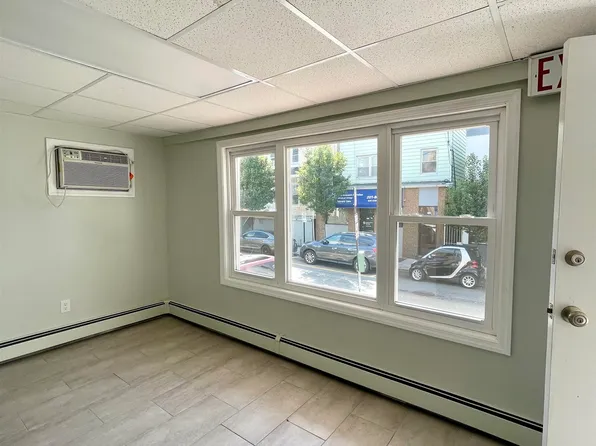 526 42nd Street image 1 of 18