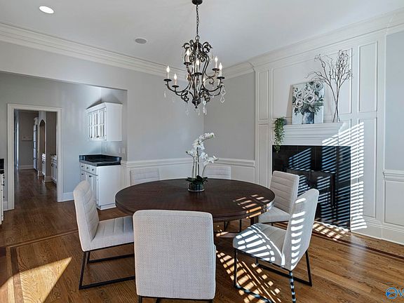 4th image of 2908 Tantallon Dr SE