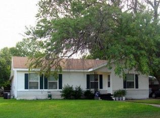 906 N 61st St, Waco, TX 76710