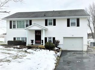 5 Anderson Cir, Auburn, NY 13021