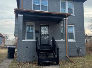 556 Leicester Ct, Detroit, MI 48202