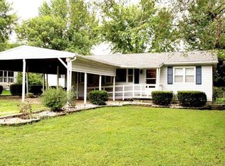 825 McGinnis St, Lebanon, MO 65536