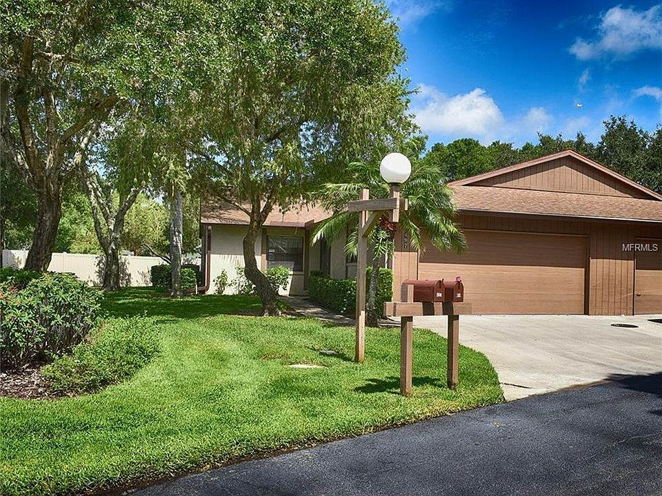 1st image of 497 Oak Hill Cir #43