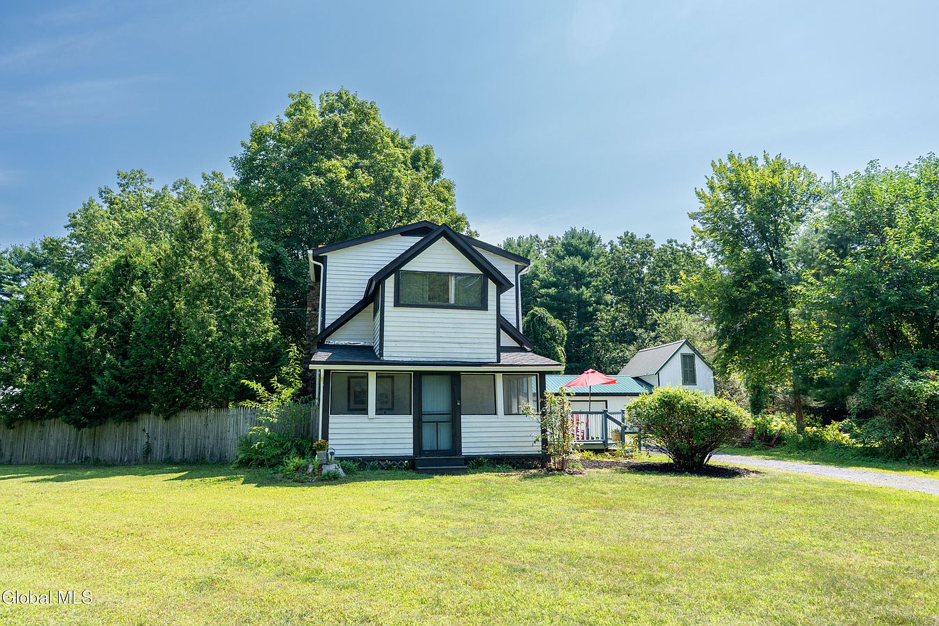 1st image of 7 Jones Road