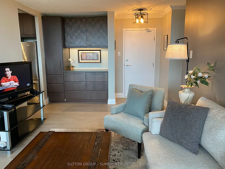2301 Derry Rd W #701 — Photo 10
