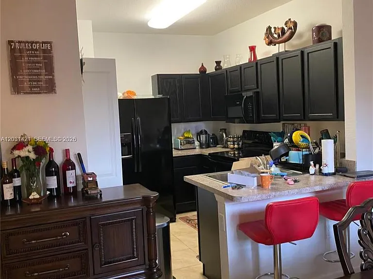 3621 NW 30th Ct — Photo 13