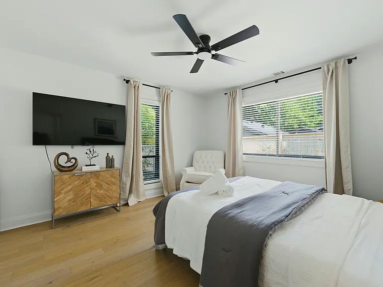 1845 Branch Valley Dr — Photo 27