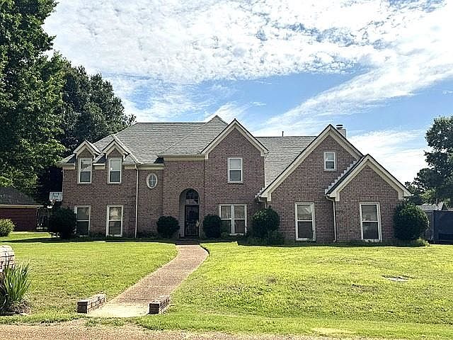 1st image of 3376 Sara Woods Dr