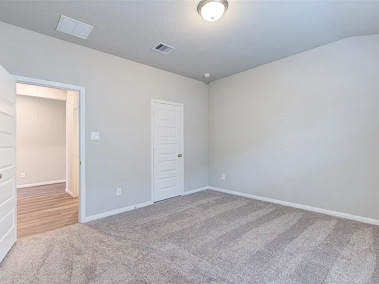 21514 Pachino Ln — Photo 13
