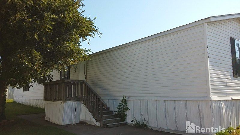 1st image of 224 Texoma Ct