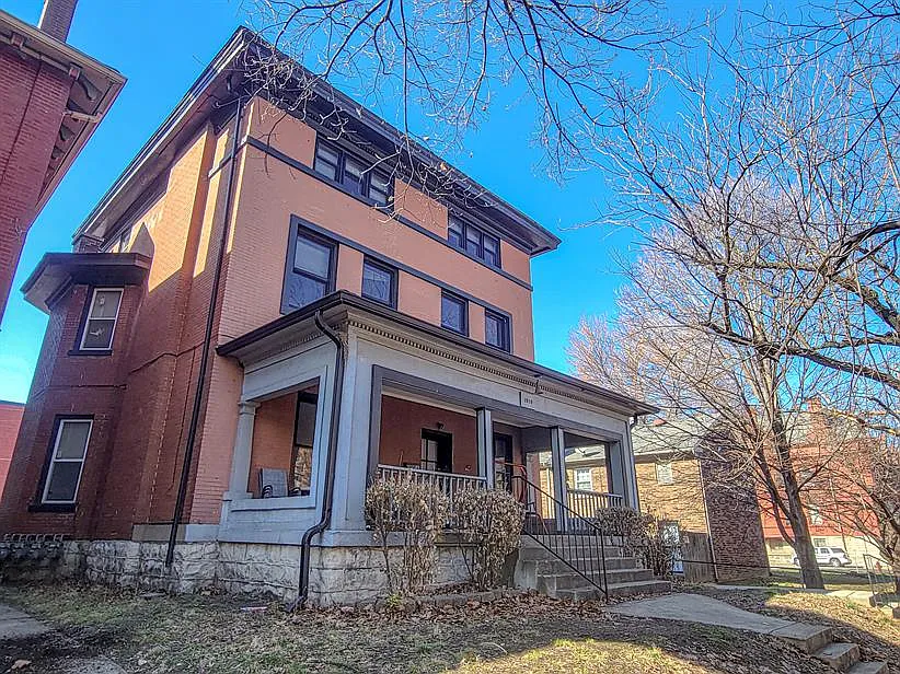 1 bed, 810 sqft, $799 — Photo 2