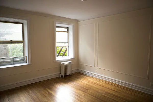 Rented by Chris Stewart, LREB | media 18