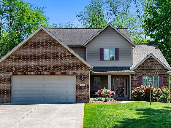3rd image of 278 Creekside Ct
