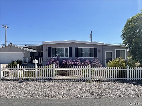 2nd image of 1804 Surf & Sand Drive
