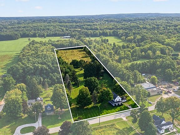 2nd image of 6678 S Ridge Rd W