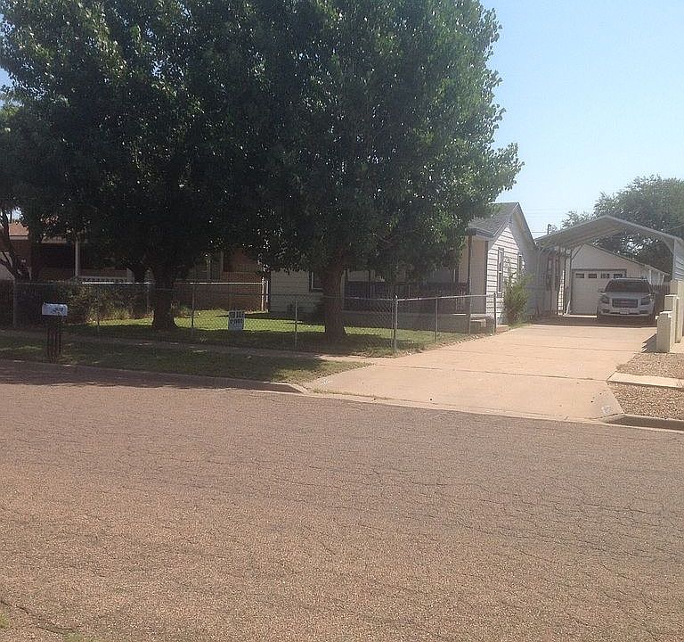 1st image of 1629 Lea St
