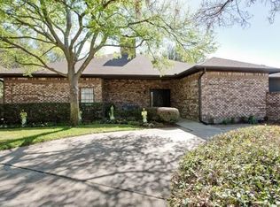 3308 Gatwick Pl, Farmers Branch, TX 75234