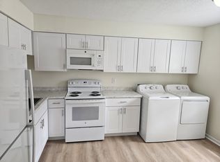 143 Oak Tree Sq, Athens, GA 30606