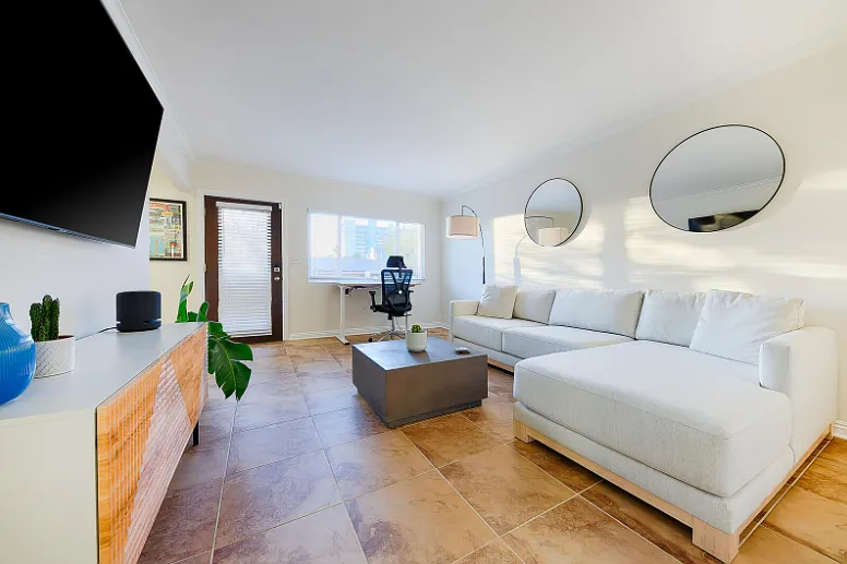 1 bed, 658 sqft, $4,500 — Photo 4