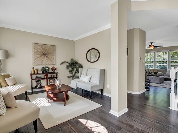 4th image of 1300 Forest Oak Ct