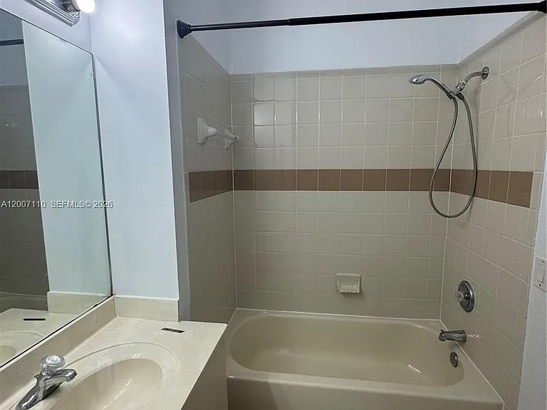 23703 SW 110th Pl #23703 — Photo 9