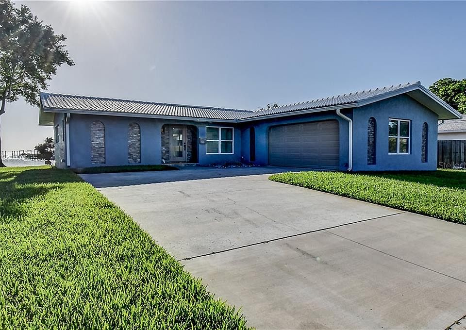 1st image of 4198 Beach Dr SE