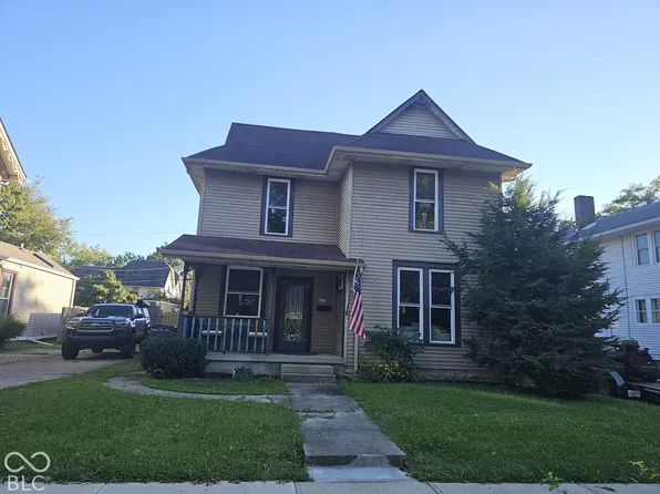 917 W 8th St, Anderson, IN 46016