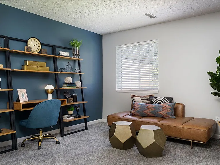 Grandview Summit Apartments — Photo 9