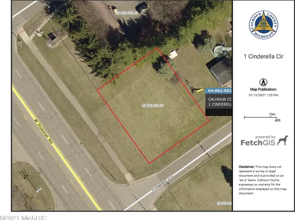 1 Cinderella Cir, Springfield, MI 49037