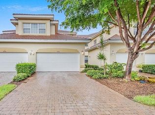 5550 Berkshire Dr APT 101, Fort Myers, FL 33912