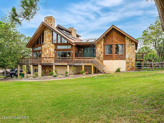 4th image of 4385 Stillwater Dr