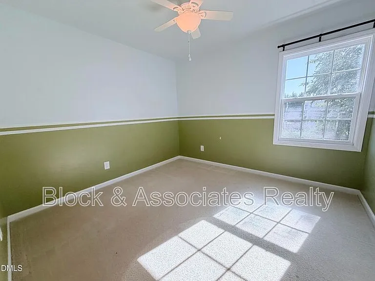 536 Gooseberry Dr — Photo 15