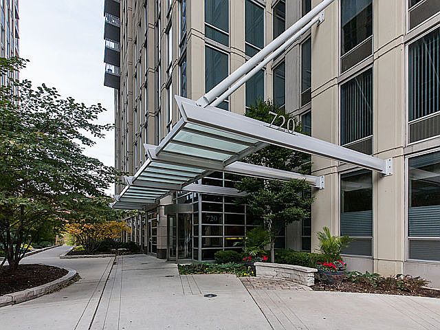 1st image of 720 N Larrabee St APT 1612