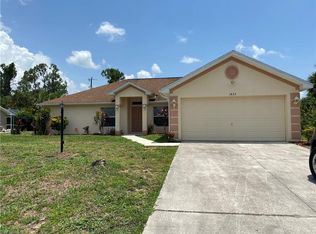 1422 Scenic St, Lehigh Acres, FL 33936