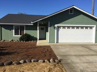 2330 Oxford Rd, Redding, CA 96002