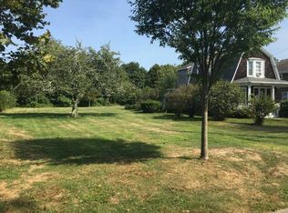 162 Wooley St, Southampton, NY 11968