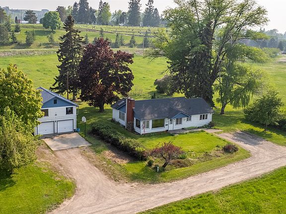 3rd image of 36773 Morehead Ln