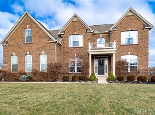 2400 Rue Ct, Dayton, OH 45458