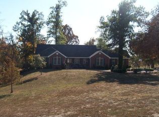 1348 W Harmons Ferry Rd, Calhoun, KY 42327